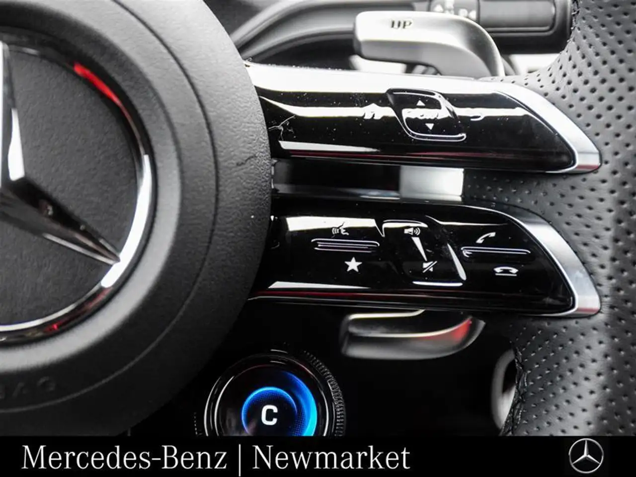 Mercedes-Benz CLA снимка Mercedes-Benz CLA
