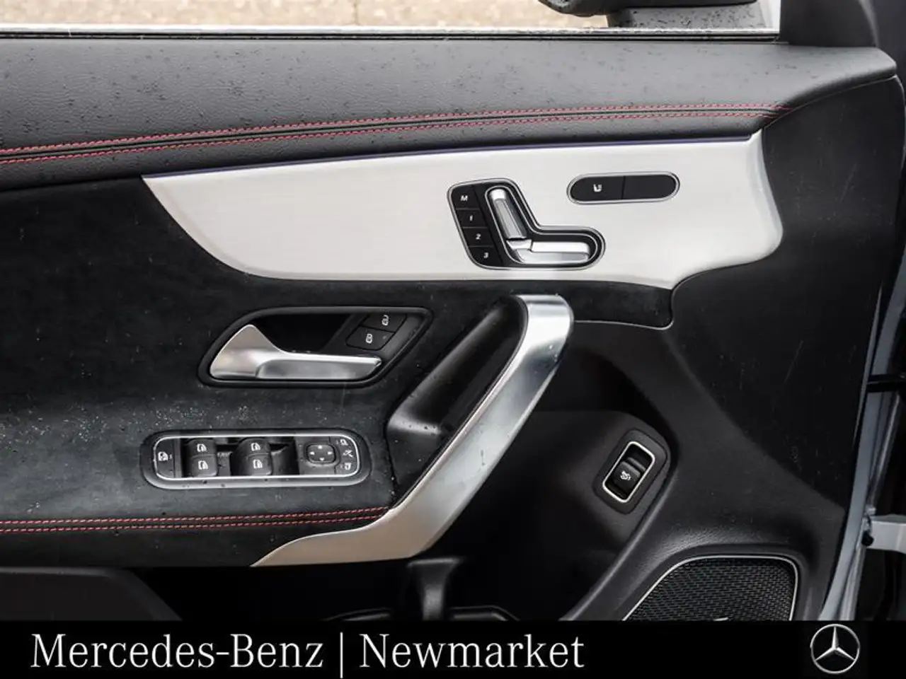 Mercedes-Benz CLA снимка Mercedes-Benz CLA