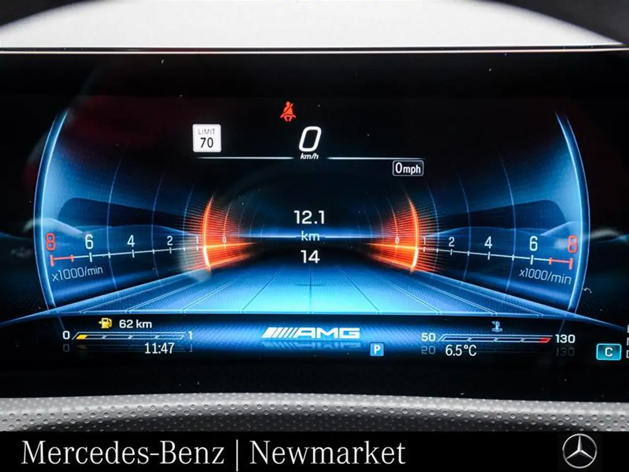 Mercedes-Benz CLA снимка Mercedes-Benz CLA