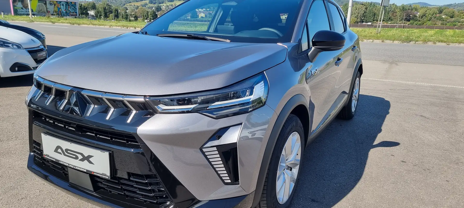 Mitsubishi ASX ASX 1.8 Hybrid Invite Yuki + gratis Winterräder Grau - 2