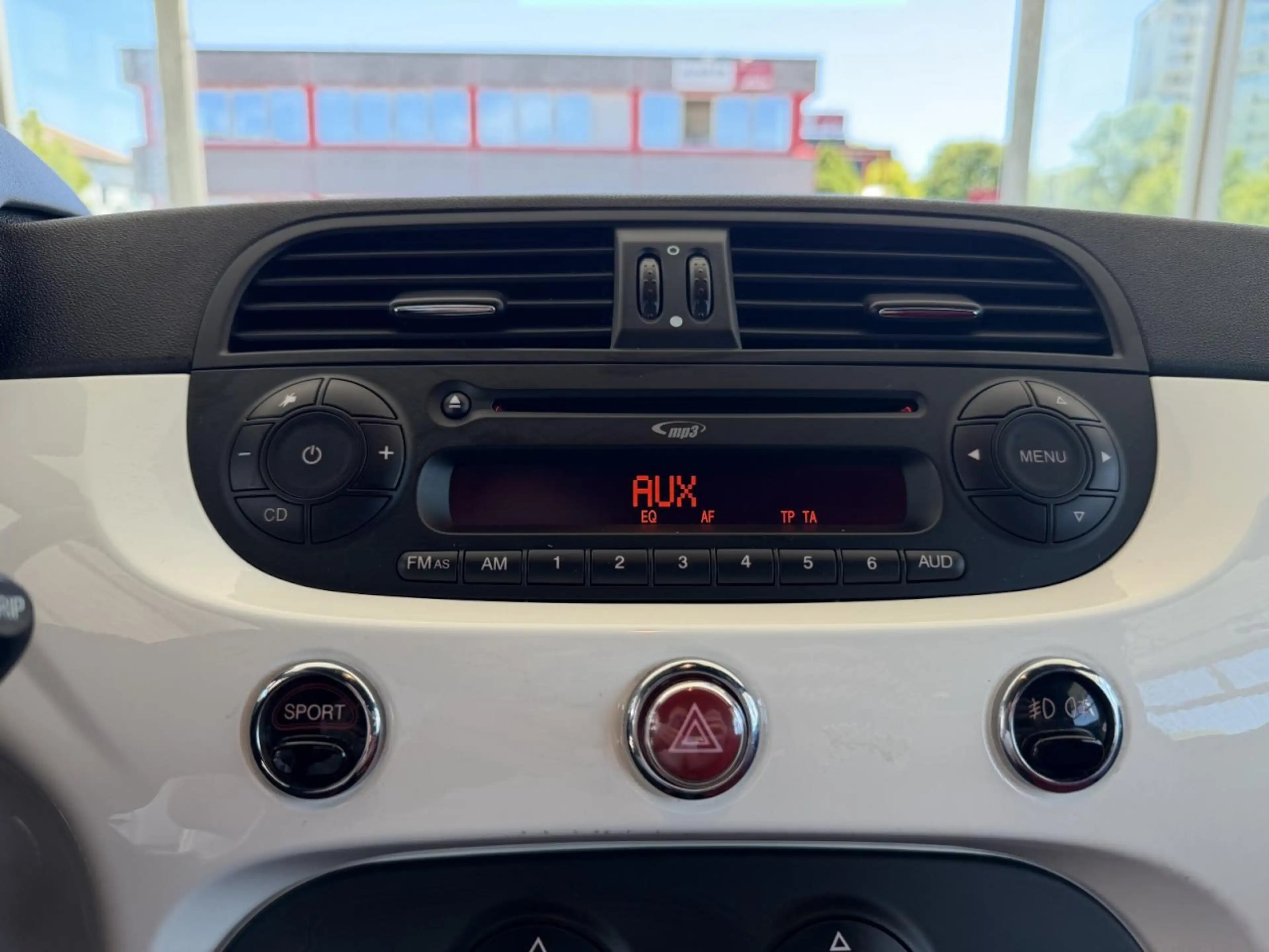 Abarth 500 1.4 TURBO XENON LEDER PDC KLIMAAUT USB LM ZV — photo 11