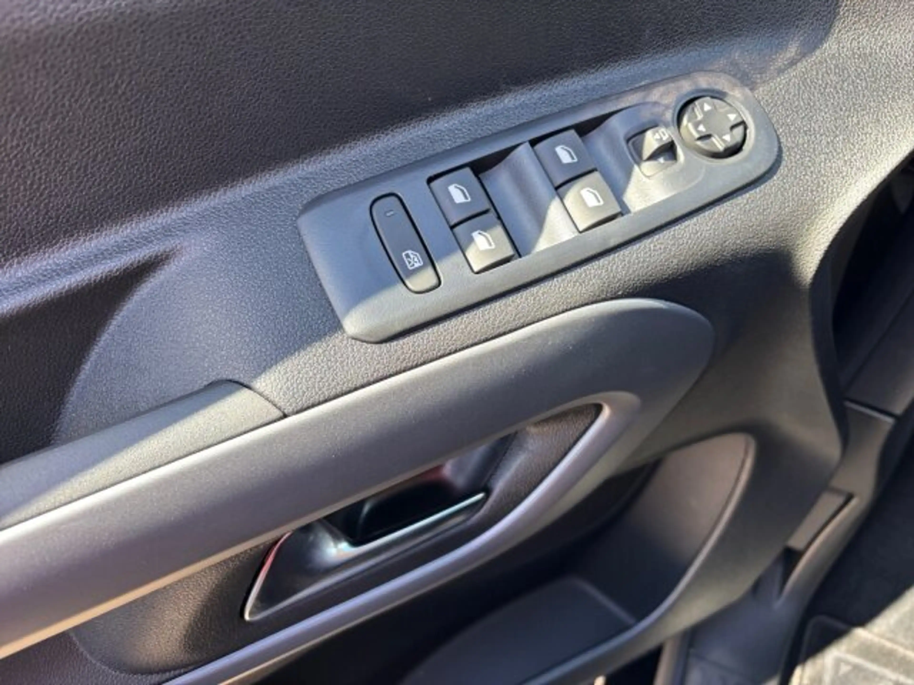 Citroen Berlingo Berlingo XL MAX XTR BAR +Kamera+Key-Go+Navi+AHZV — photo 7