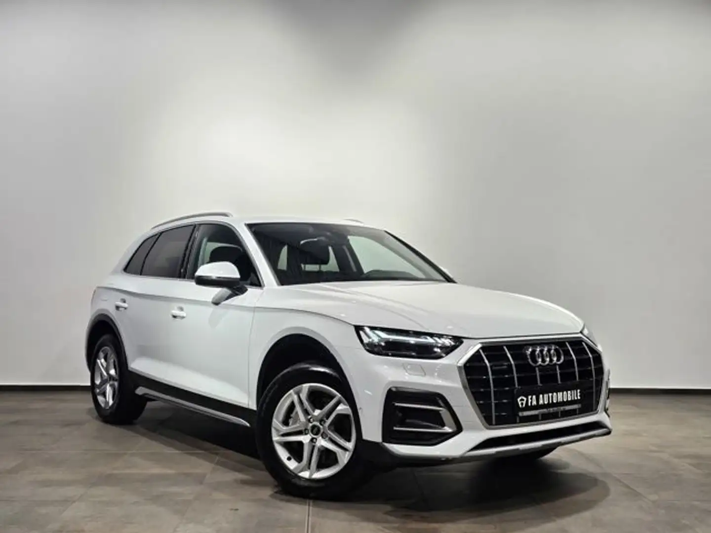 Audi Q5 40 TDI Q. Sport Kameras Matrix Standheizung Weiß - 2