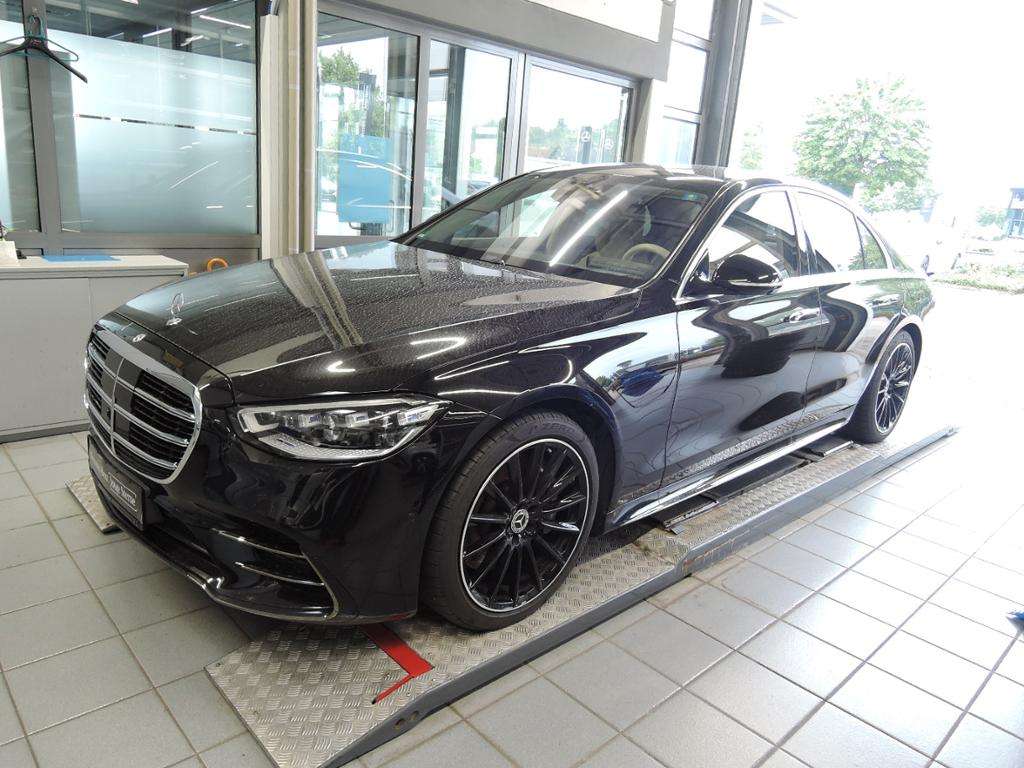 2022 Mercedes Benz S 580