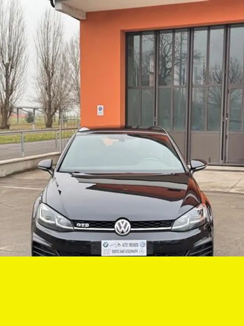Volkswagen Golf - 2