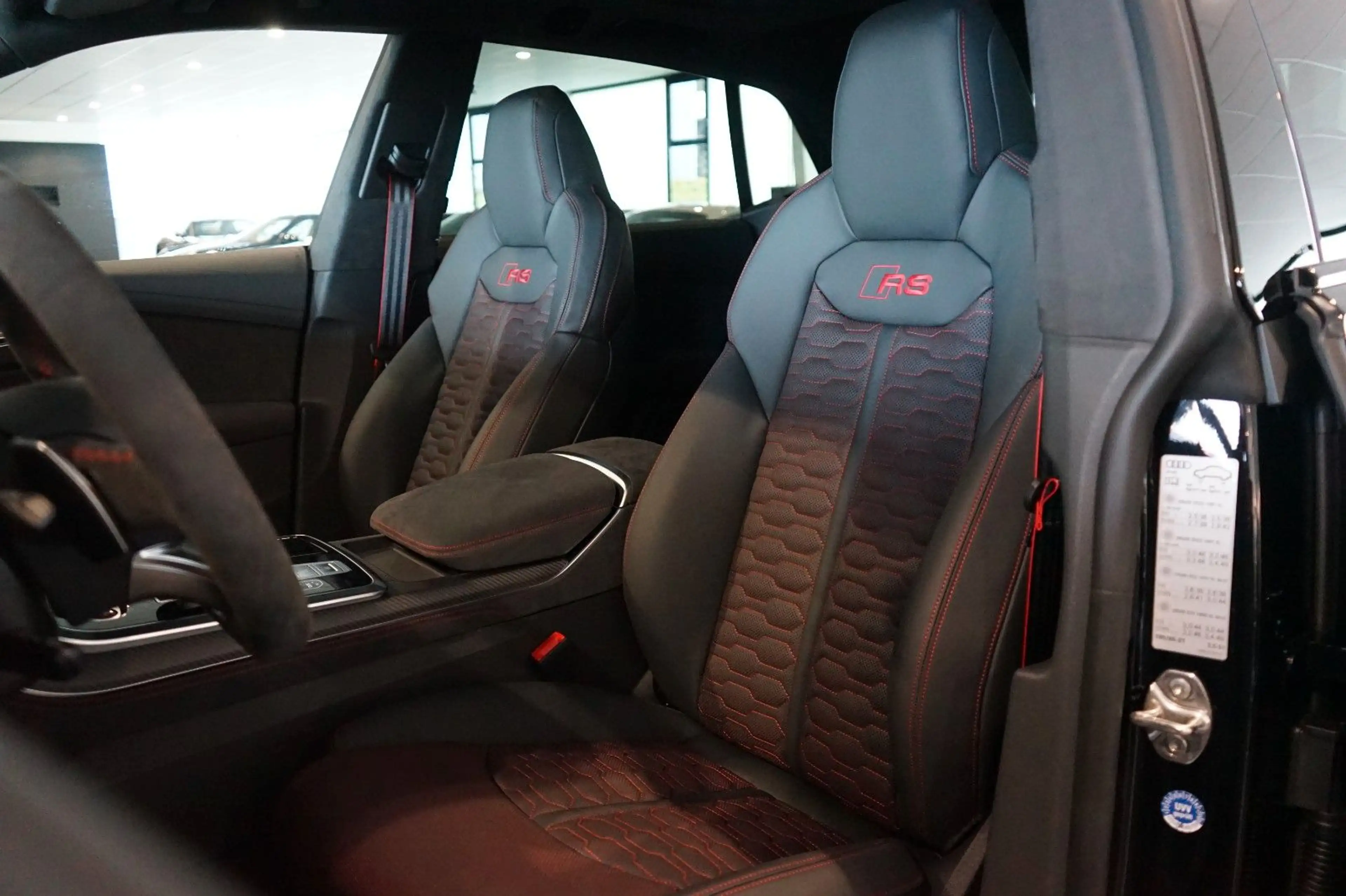 Audi RS Q8 performance | RS-Dynamik+ | Pano | 305 km/h — photo 8
