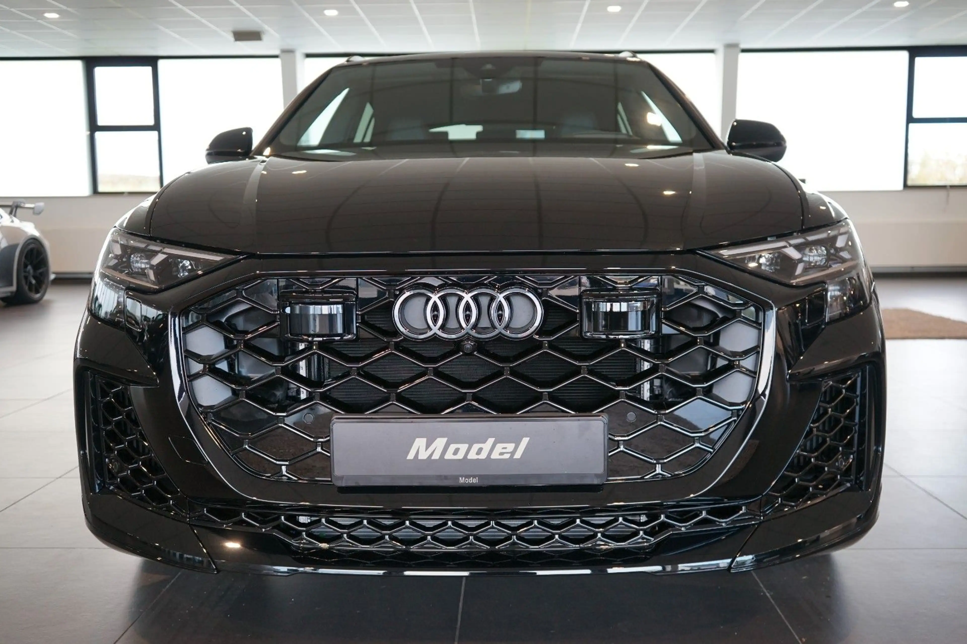 Audi RS Q8 performance | RS-Dynamik+ | Pano | 305 km/h — photo 3