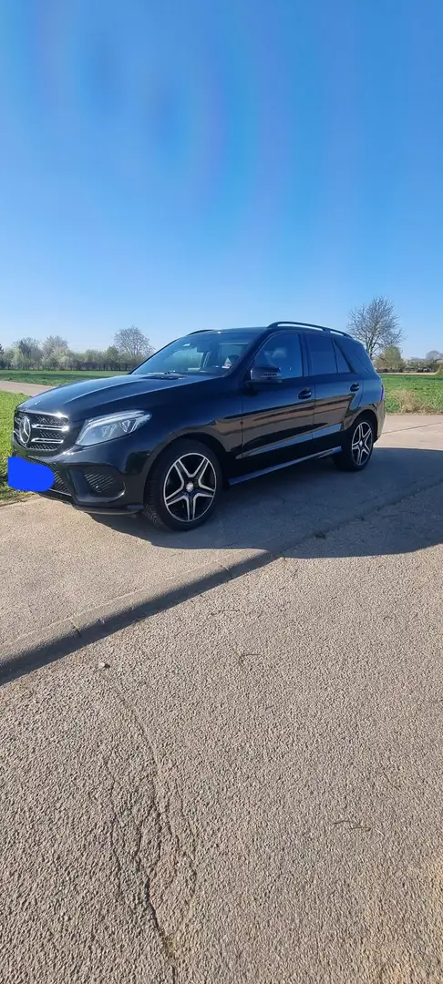 Mercedes-Benz GLE 350 d Coupe 4Matic 9G-TRONIC AMG Line - 2