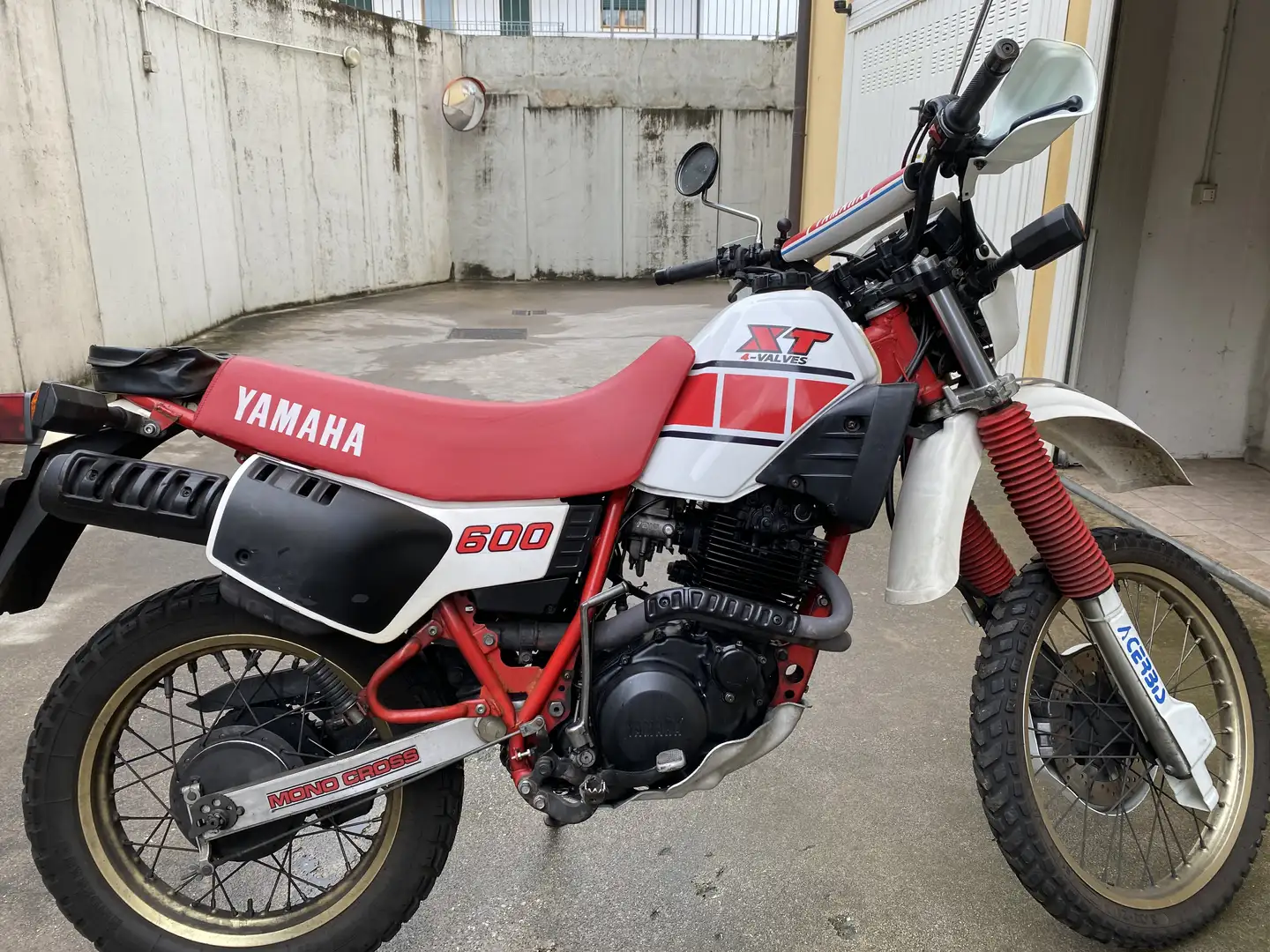 Yamaha XT 600 - 1