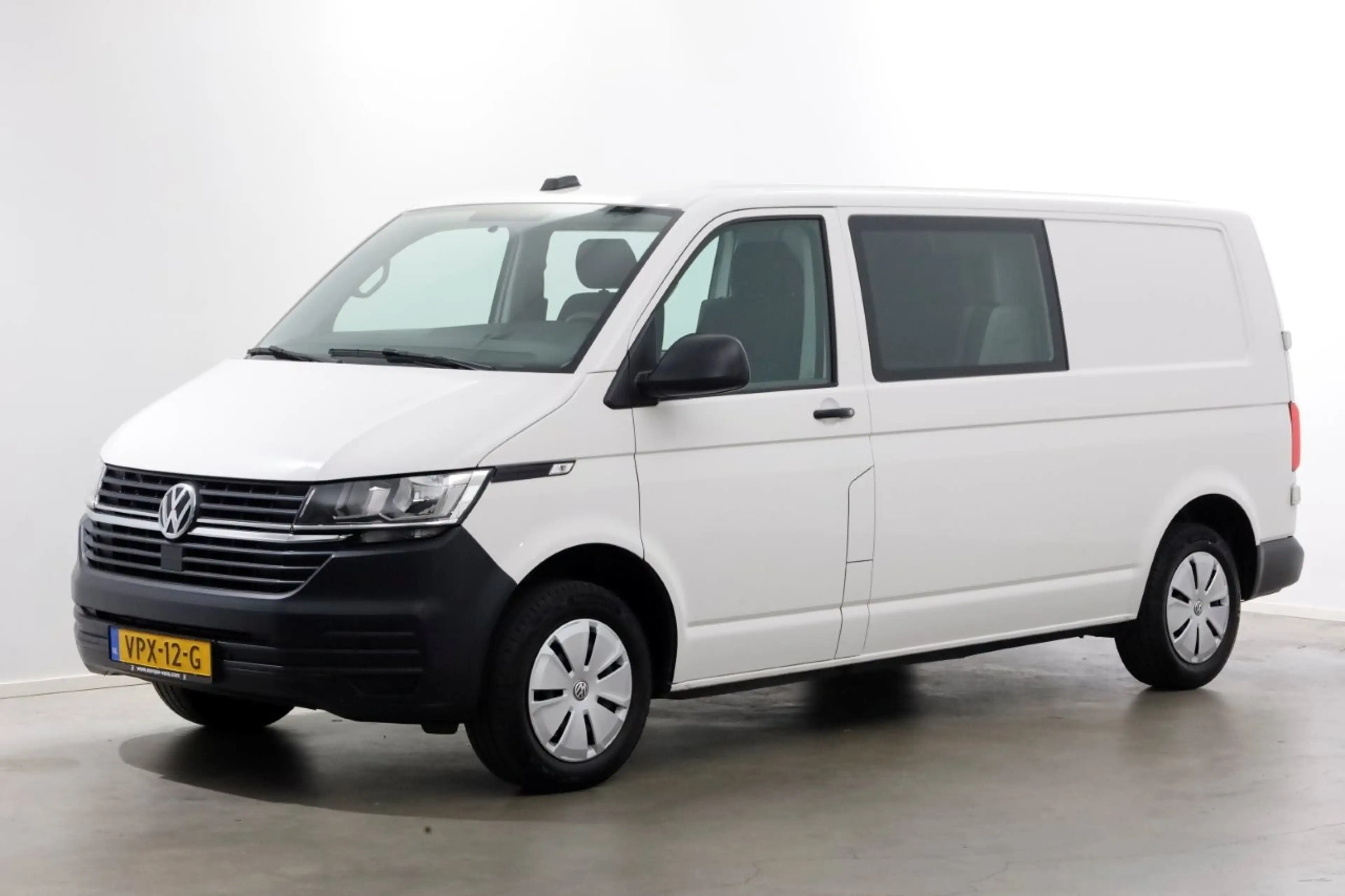 Volkswagen T6.1 Transporter 2.0 TDI Lang D.C. Airco/Navi/Stoelverwarming 06-20 — photo 8