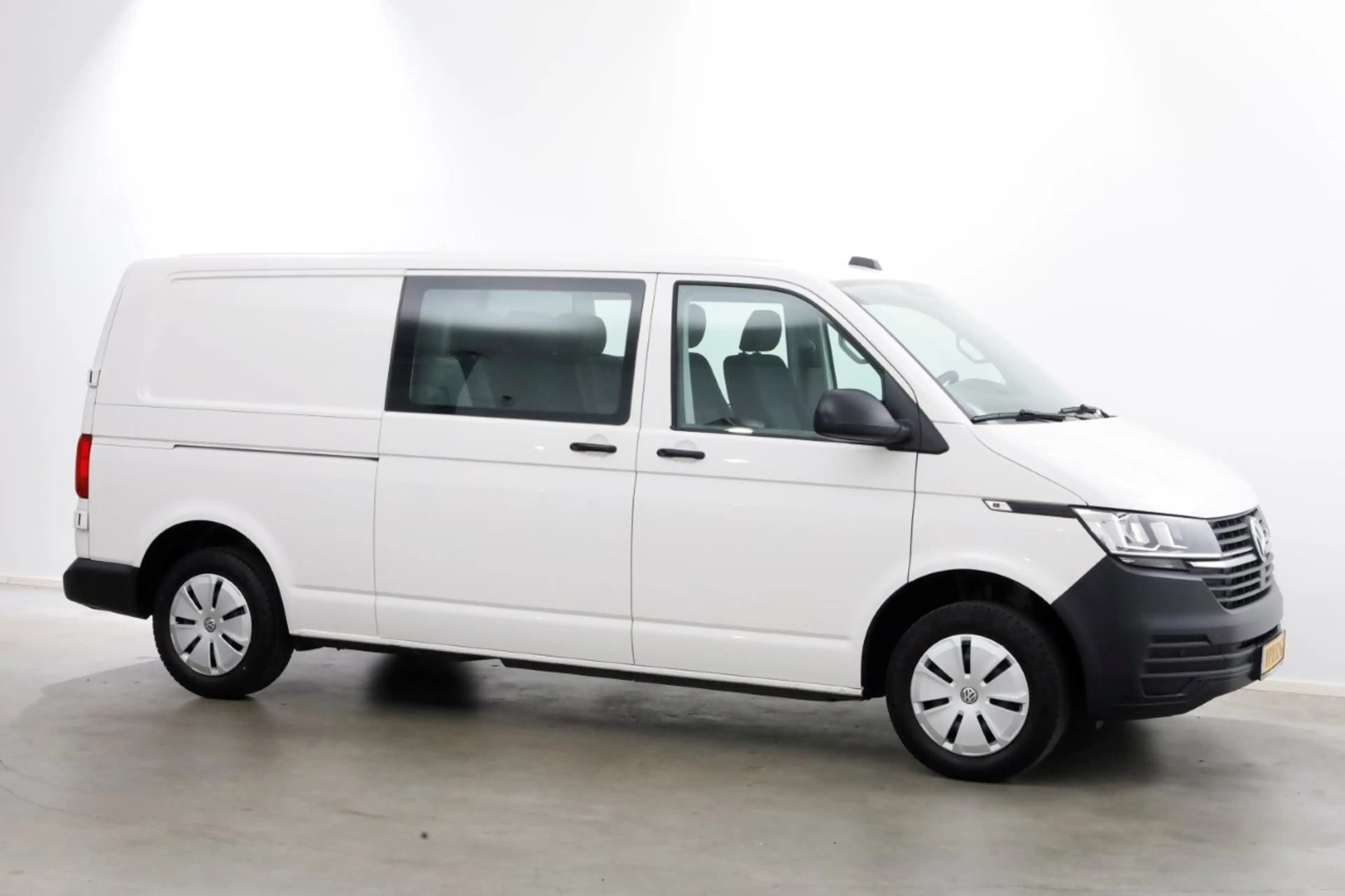 Volkswagen T6.1 Transporter 2.0 TDI Lang D.C. Airco/Navi/Stoelverwarming 06-20 — photo 10