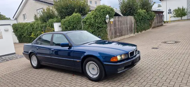 BMW 735 i Sehr gepflegt