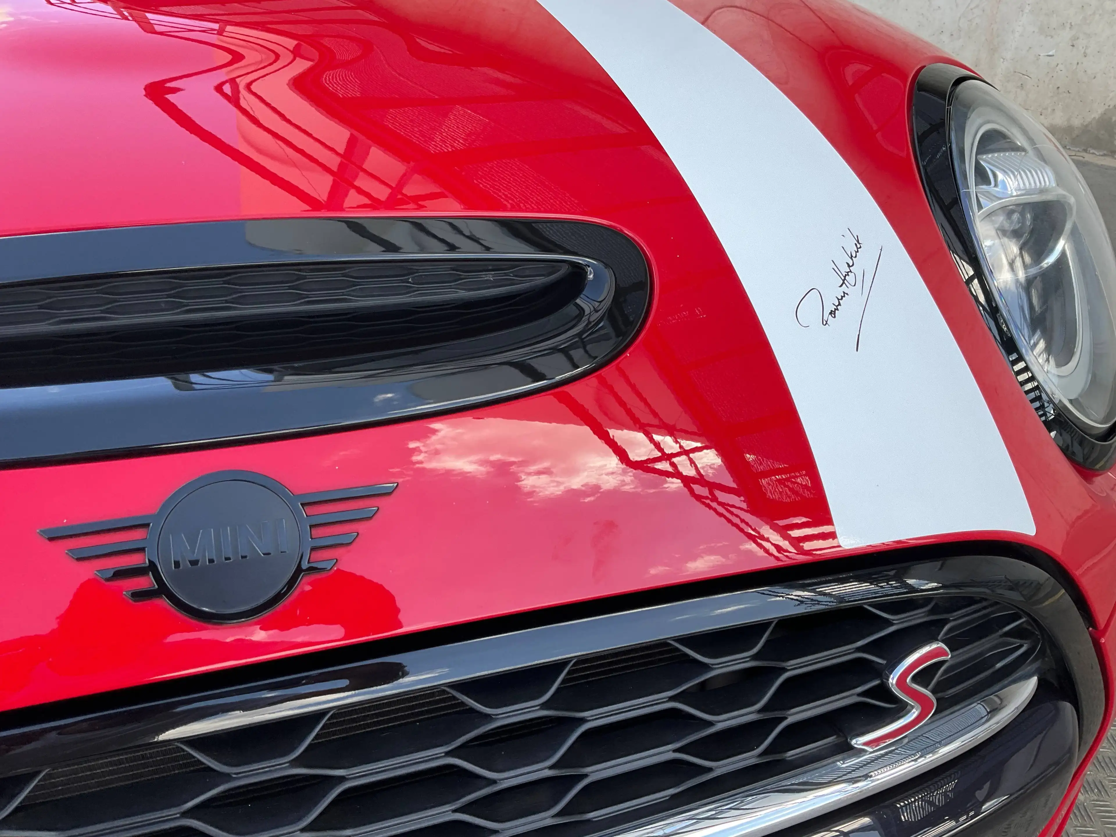 MINI Cooper S 7-G Automatik JCW Works Paket+Sitze LM 18" autom. Parkassistent Max Ausstattung 5-trg — photo 6