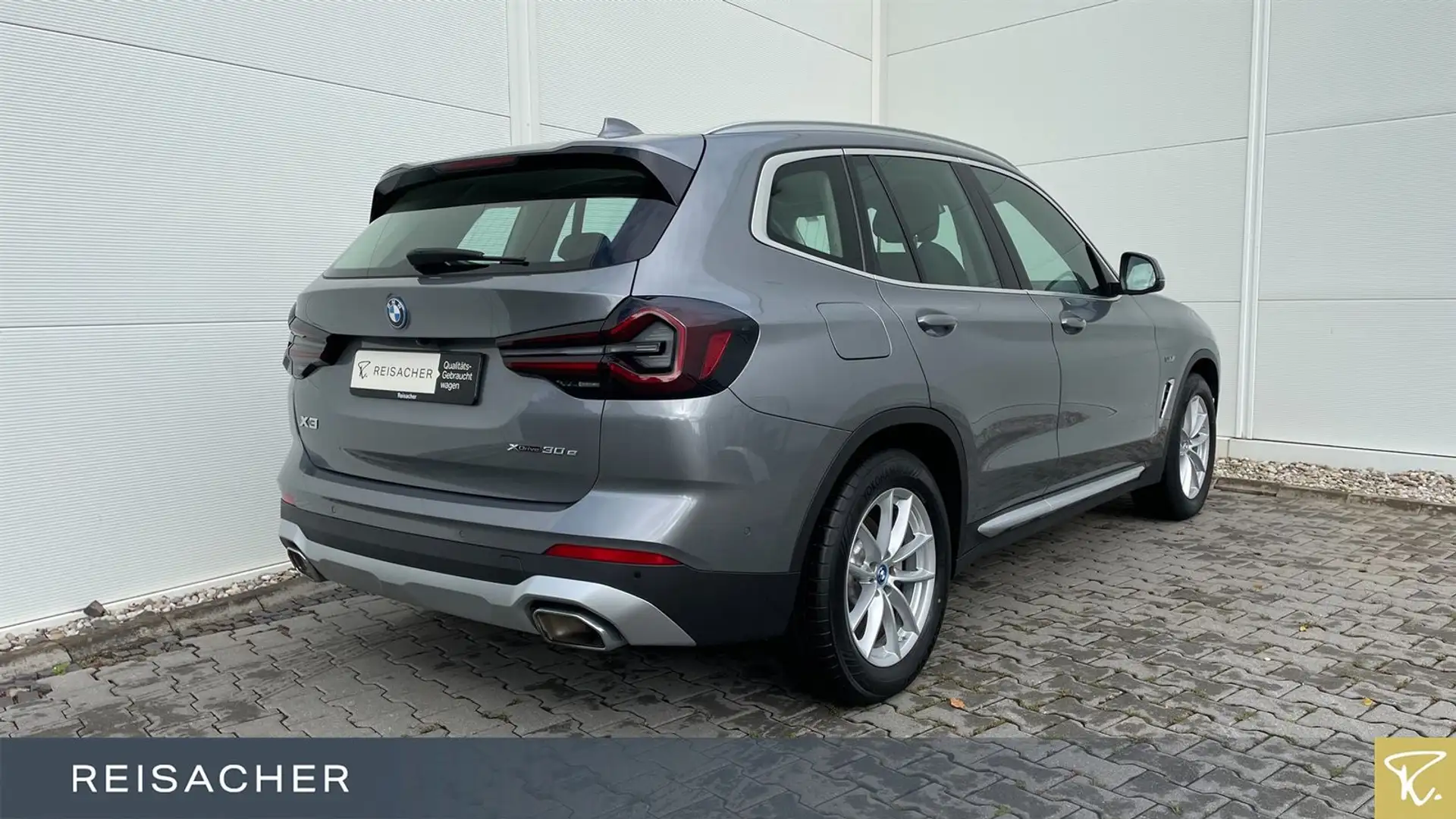 BMW X3 xDrive 30e LCPlus,HuD,AHK,Laser,RFK,Sp.Sitze Grau - 2