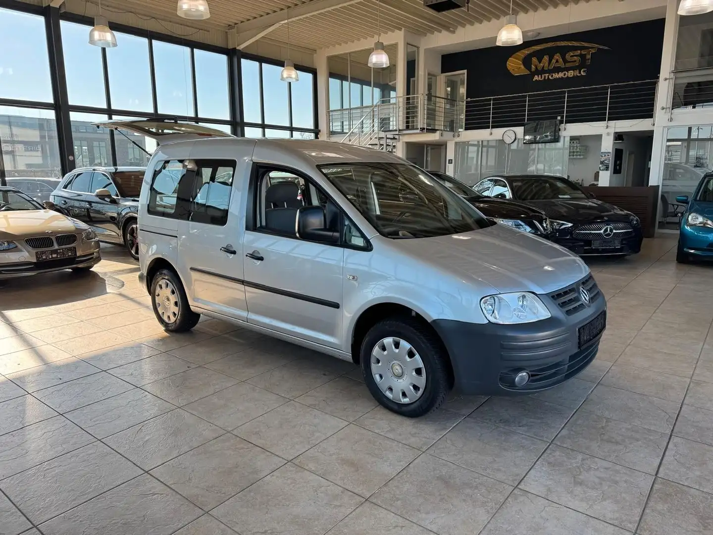 Volkswagen Caddy Life Team Caddy EcoFuel Silber - 2