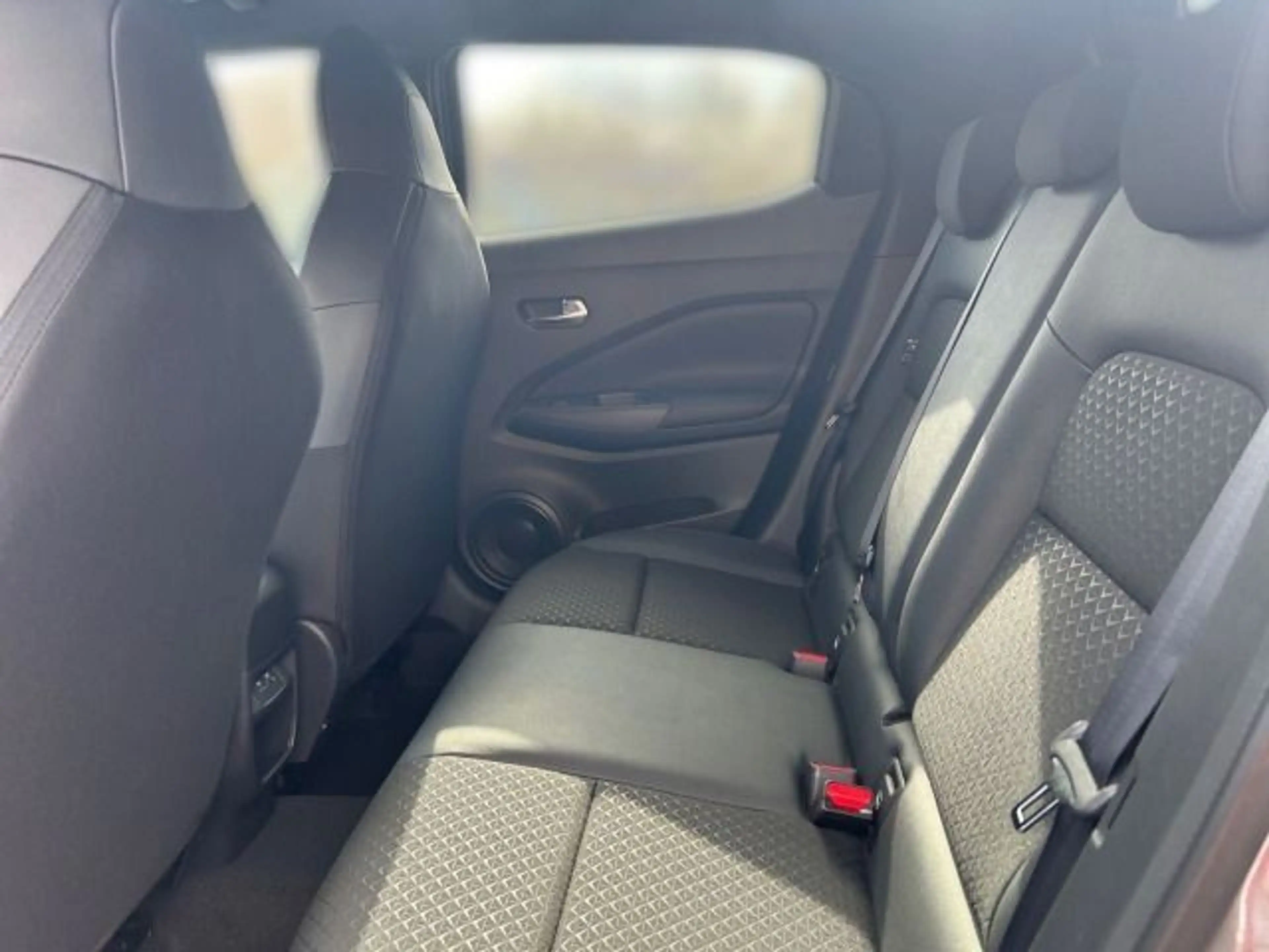 Nissan Juke 1.6 Hybrid N-Connecta CarPlay*LED*Winterp. — photo 11