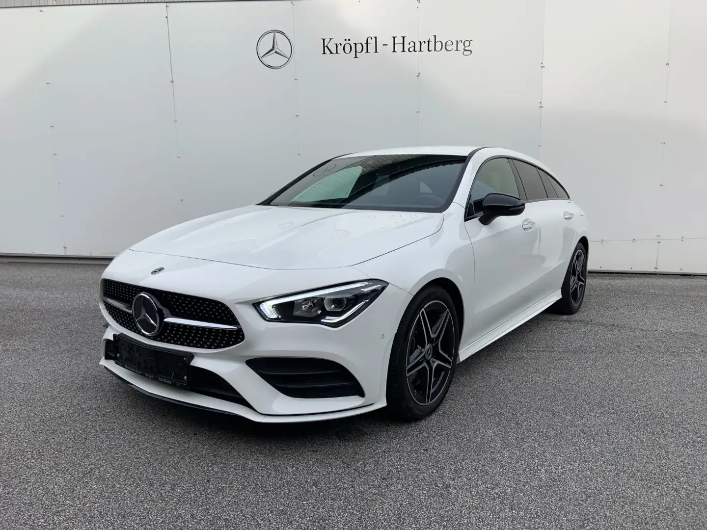 Mercedes-Benz CLA 250 4MATIC Shooting Brake AMG Line AMG Night Wit - 2