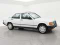 Mercedes-Benz 190 2.0 E ORIGINEEL NEDERLANDS 1986 + ELEKTR. SCHUIFDA Alb - thumbnail 15