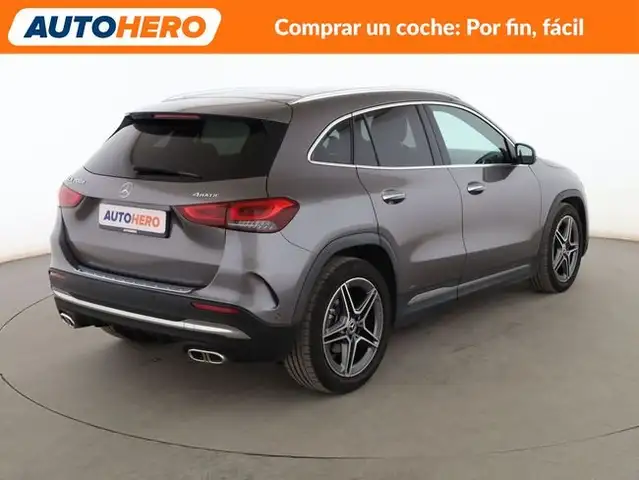 Mercedes-Benz GLA view 6