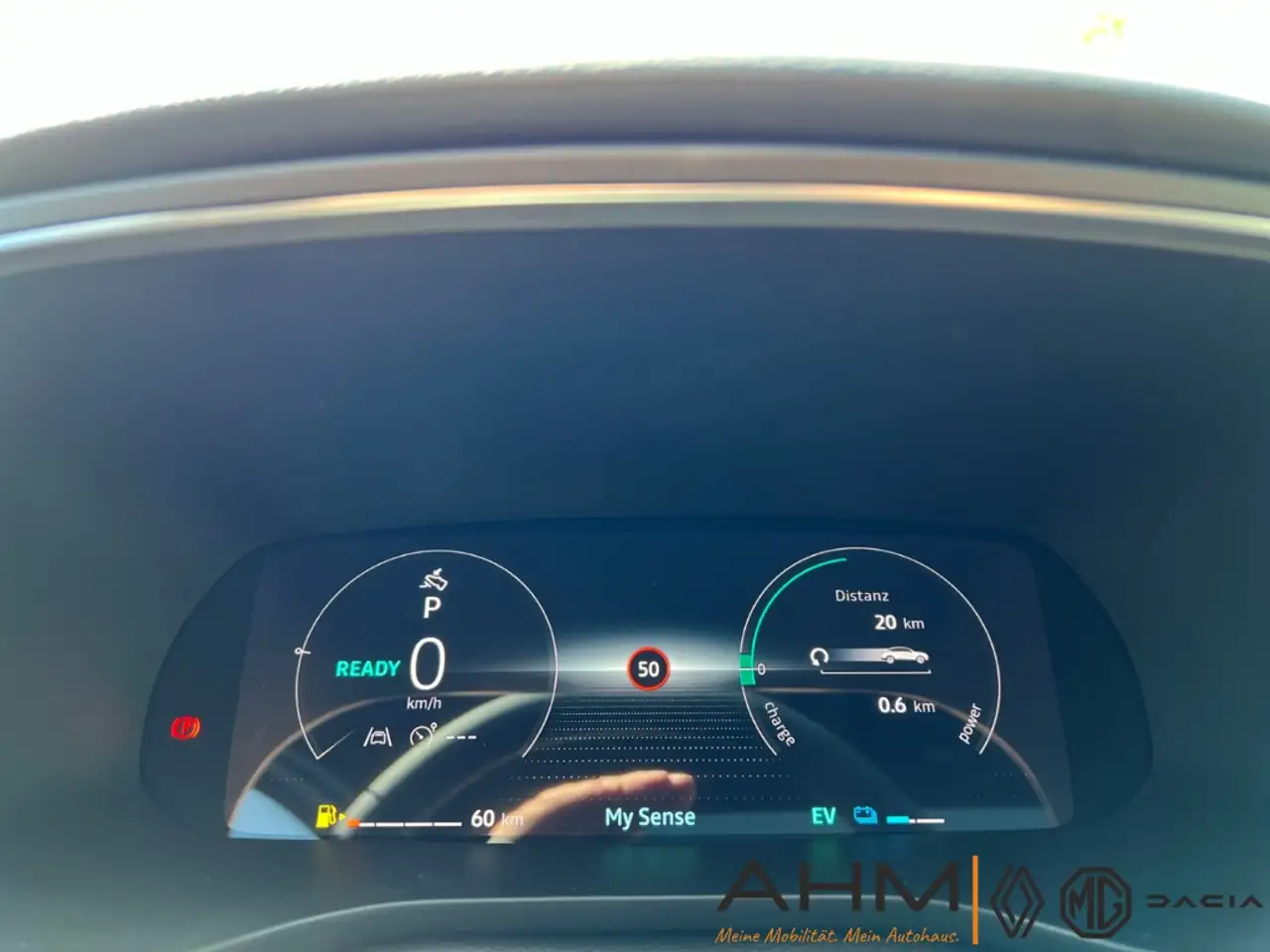Renault Arkana Techno Hybrid 145 Navi Digitales Cockpit LED ACC A 18