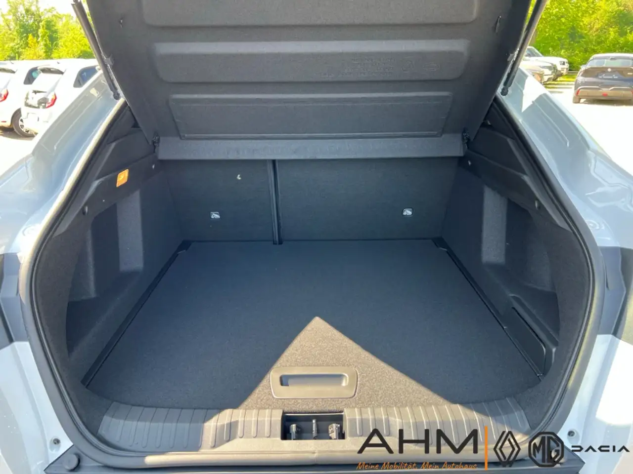 Renault Arkana Techno Hybrid 145 Navi Digitales Cockpit LED ACC A 9