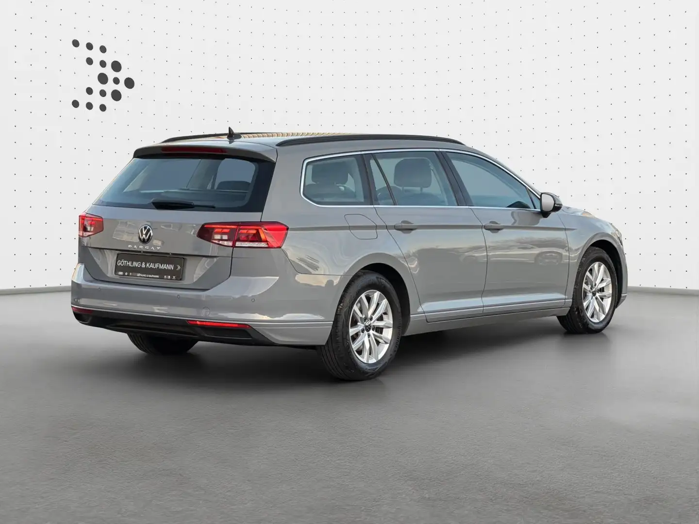 Volkswagen Passat Variant Business 1.5 TSI DSG*NAVI*KAM*SHZ Grijs - 2