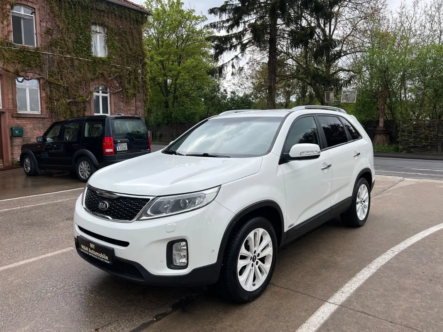 Kia Sorento Spirit 2.4 4WD/LEDER/NAVI/KAMERA TÜV Neu Weiß - 1