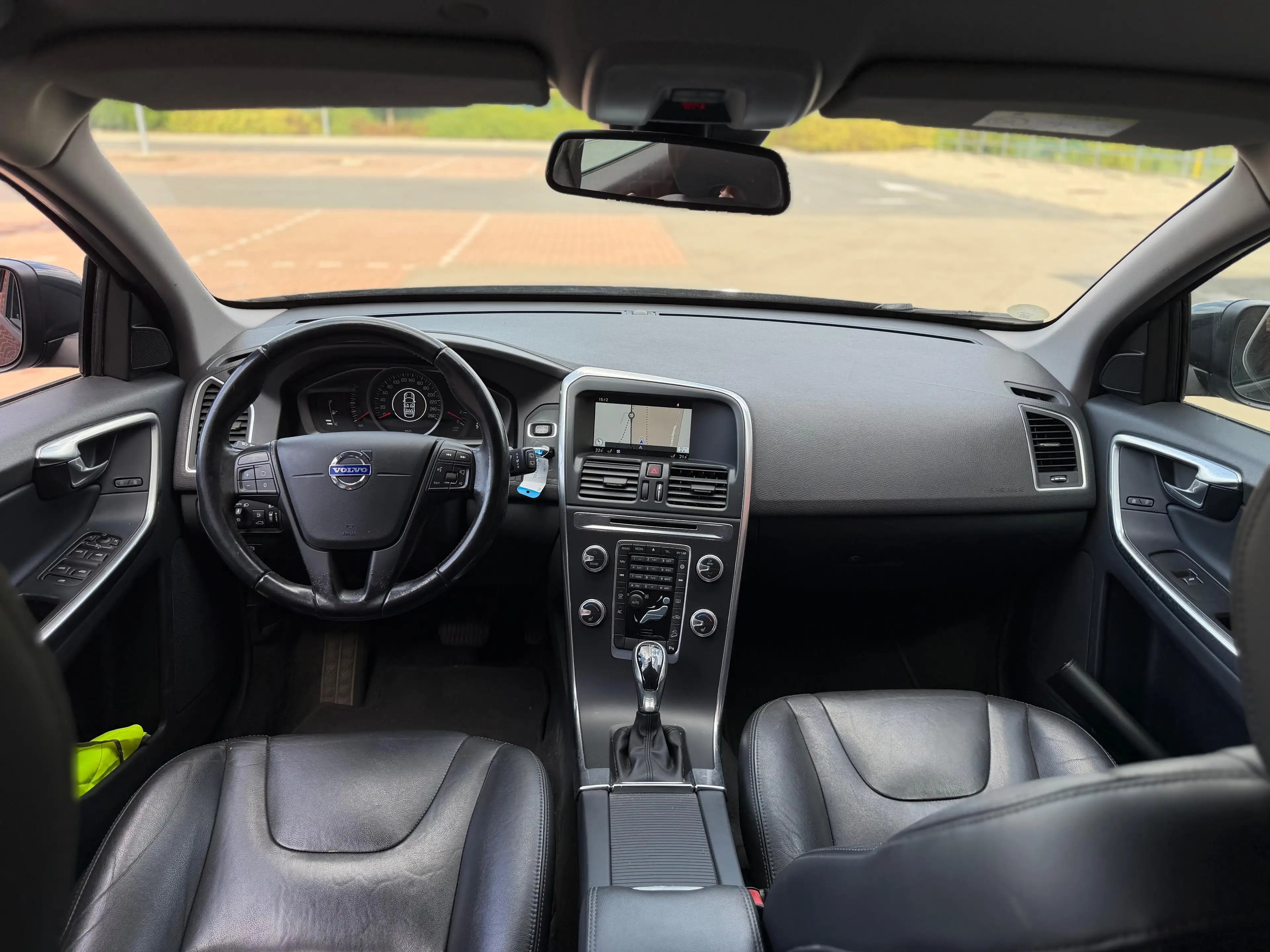 Volvo XC60 XC60 2.0 D4 Kinetic Geartronic — photo 13