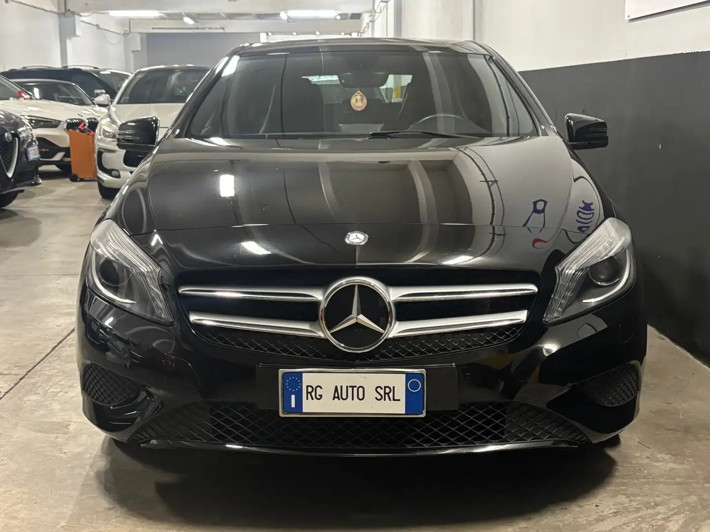 Mercedes-Benz A 180 Classe A - W176 cdi (be) Sport Noir - 2