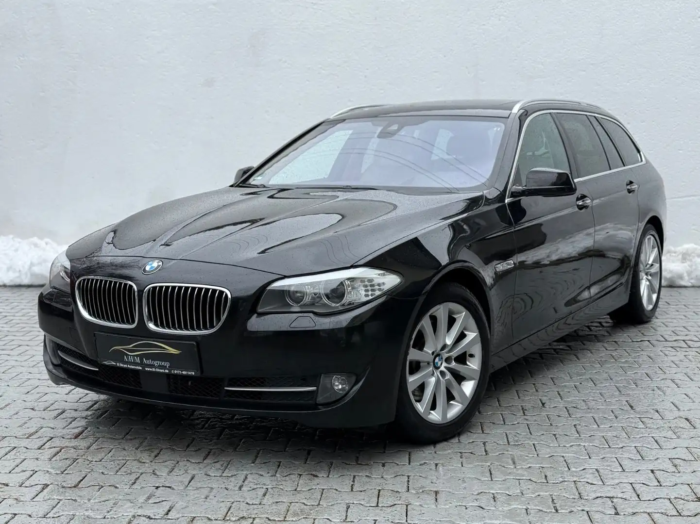 BMW 530 d Touring Aut. Leder/BiXen/Navi/HUD/Pano/AHK Schwarz - 1