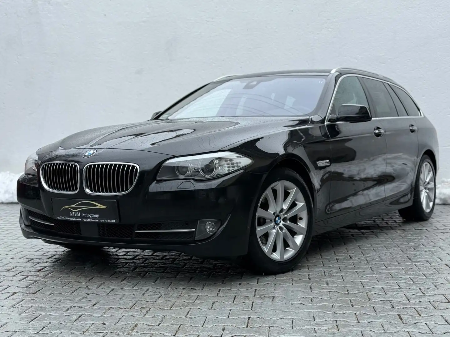 BMW 530 d Touring Aut. Leder/BiXen/Navi/HUD/Pano/AHK Schwarz - 2