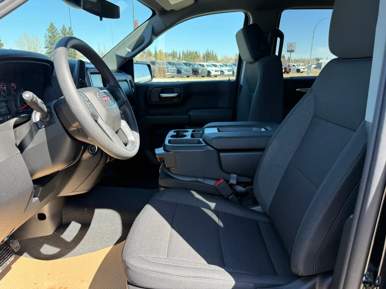 GMC Sierra 1500 снимка GMC Sierra 1500