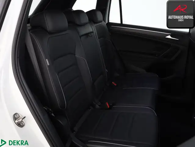 Volkswagen Tiguan Allspace view 12
