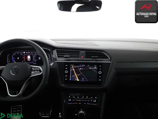 Volkswagen Tiguan Allspace view 9