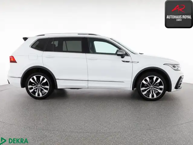 Volkswagen Tiguan Allspace view 6