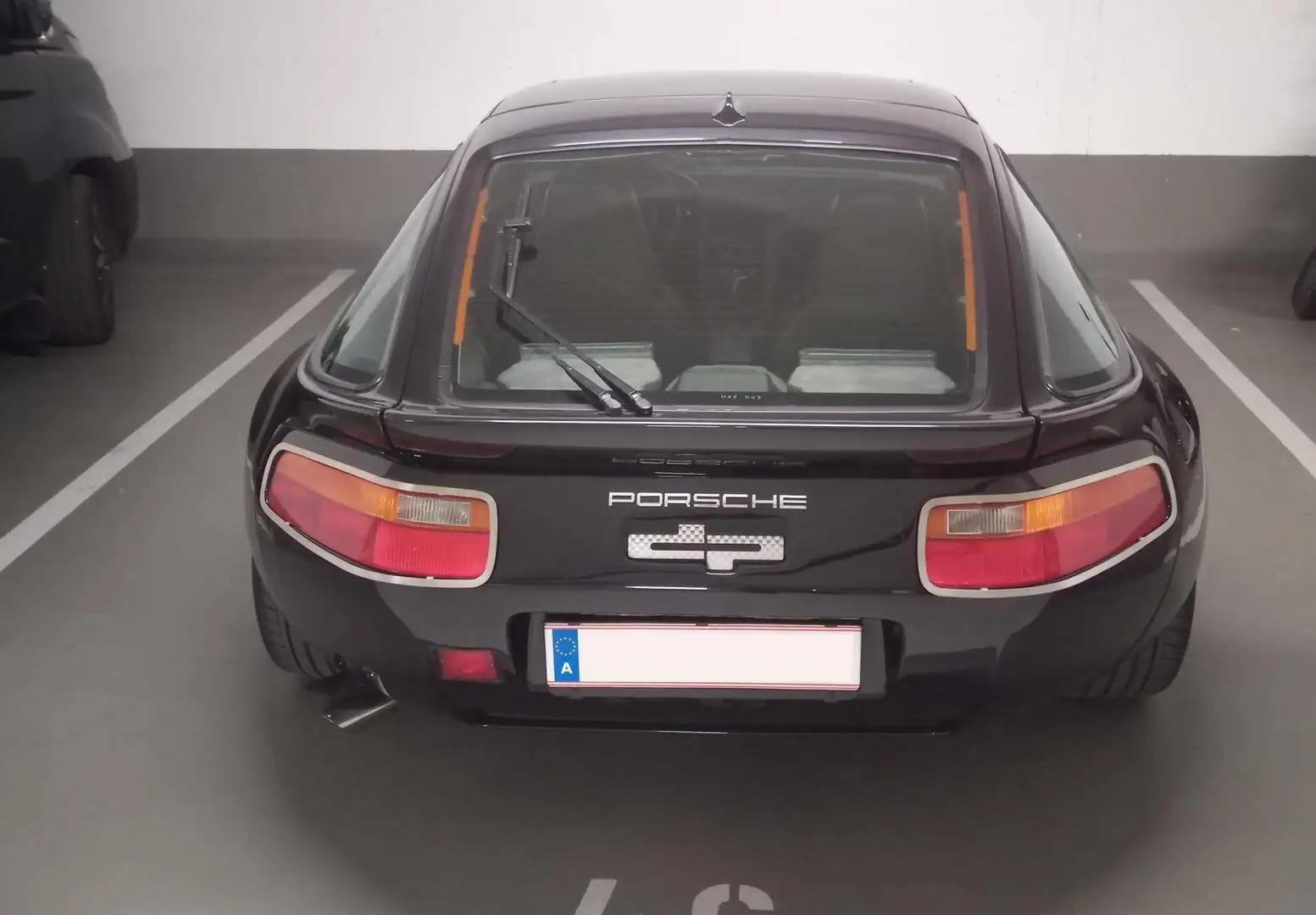 Porsche 928 928 S DP Motorsport - 310 PS Schwarz - 2