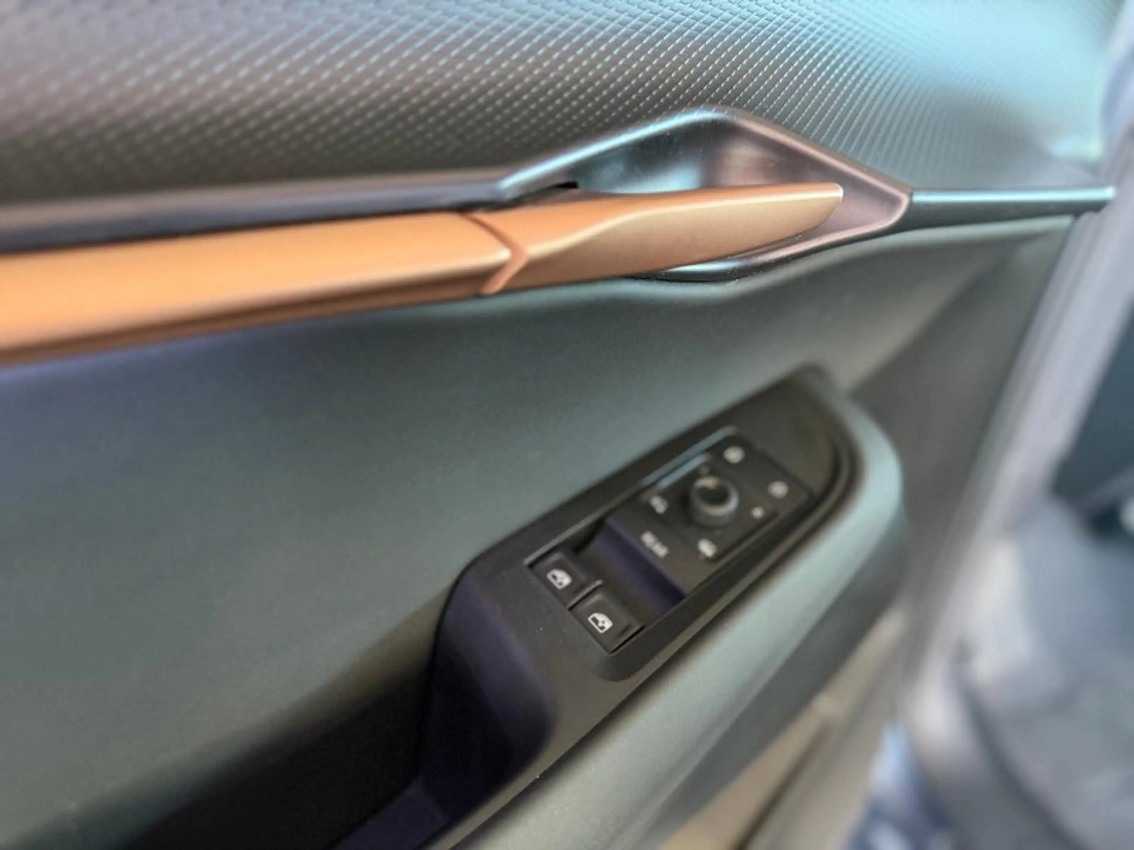 CUPRA Tavascan 210 kW Endurance Sonderlackierung, IPA, Werksgaran — photo 10
