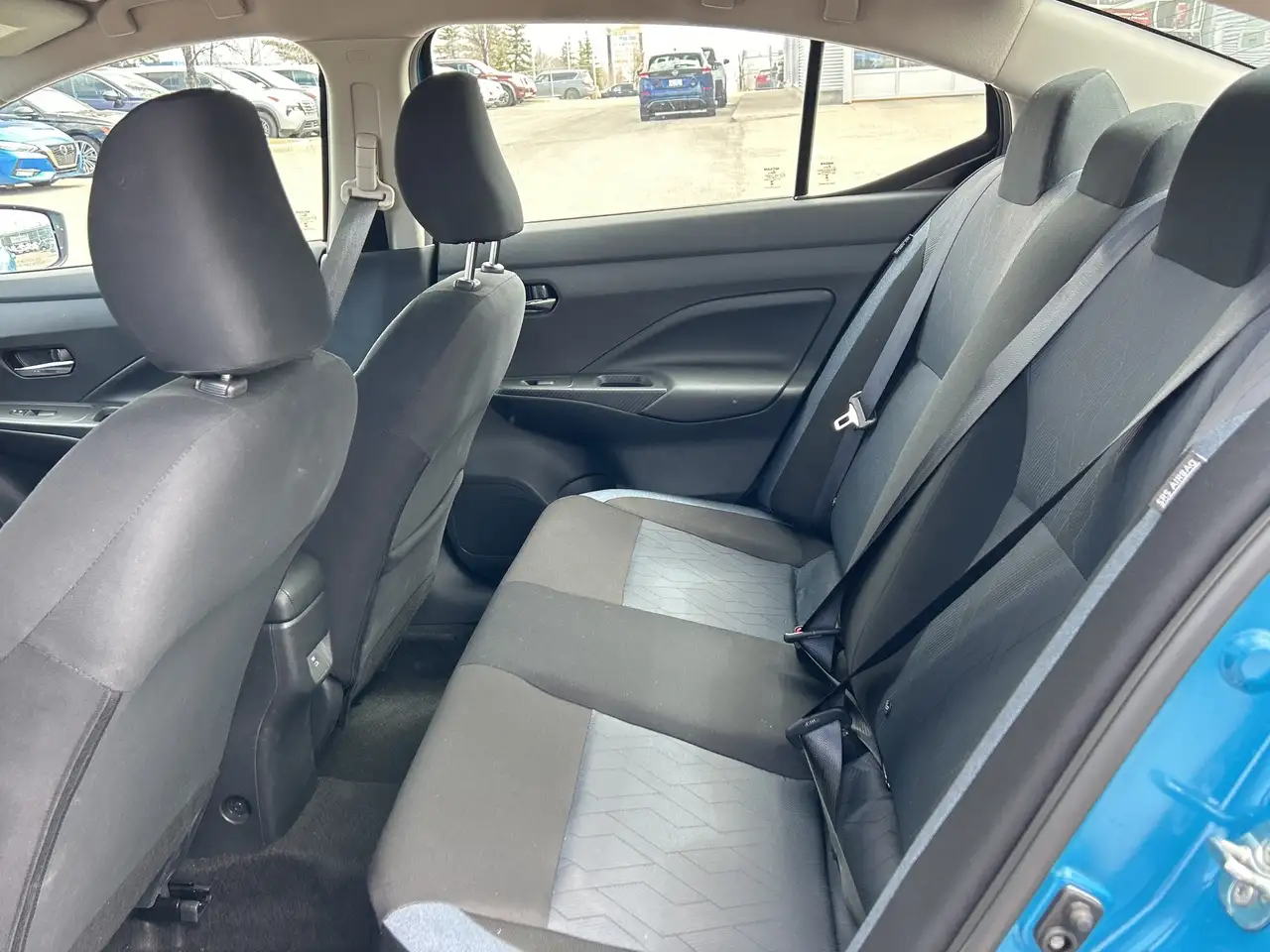 Nissan Versa снимка Nissan Versa