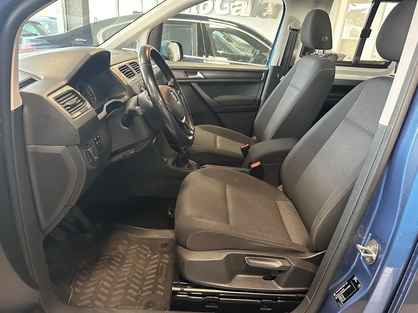 Volkswagen Caddy Maxi 2,0 TDI Trendline BMT 7 Sitzer Klima Blau - 2