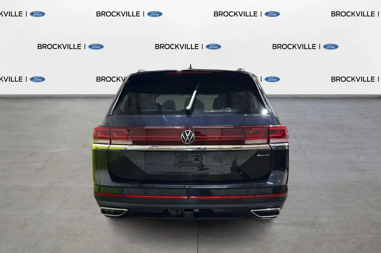 Volkswagen Atlas снимка Volkswagen Atlas