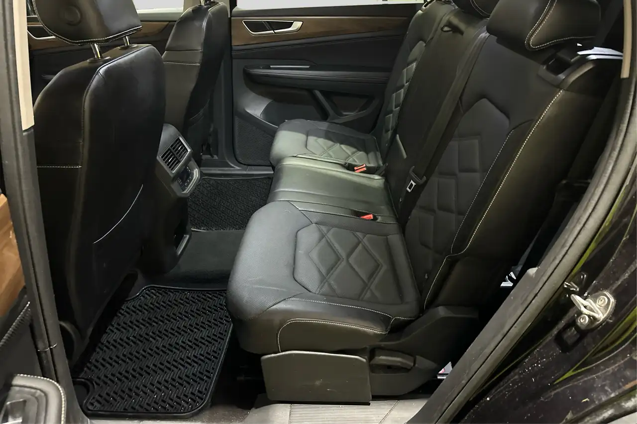 Volkswagen Atlas снимка Volkswagen Atlas