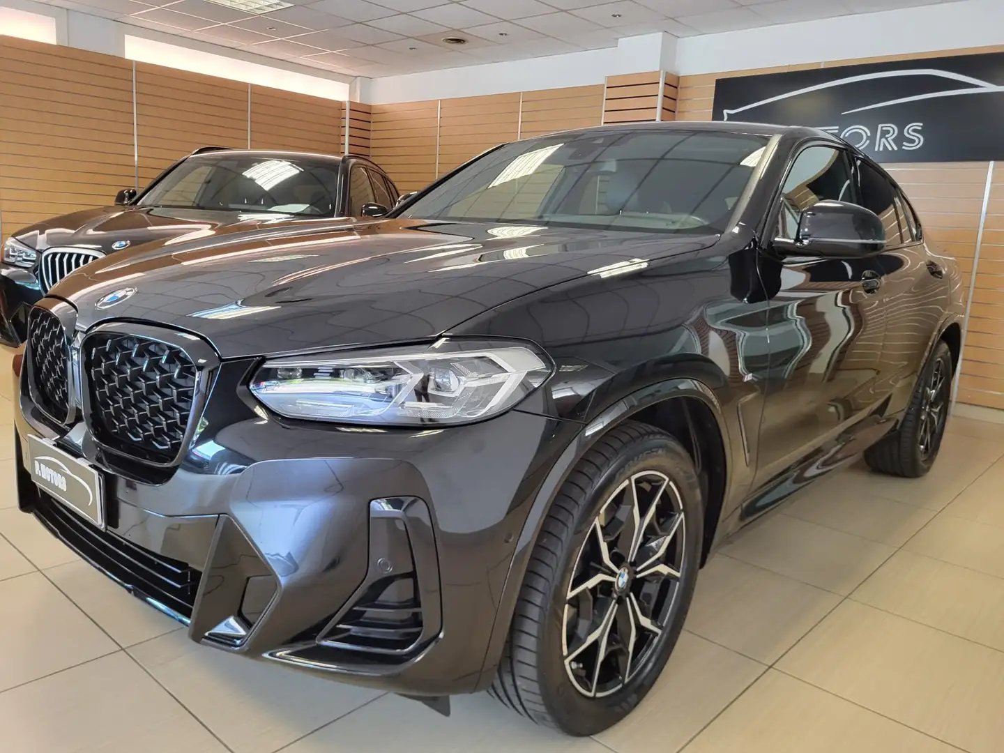 BMW X4 xdrive20d mhev 48V Msport Zwart - 1