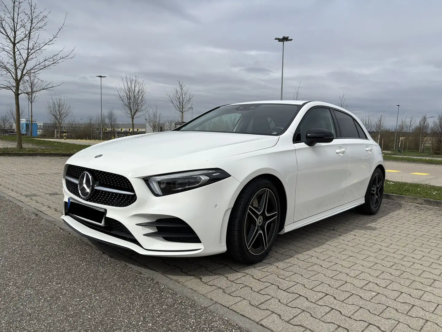 Mercedes-Benz A 220 A 220 (177.044) Weiß - 1