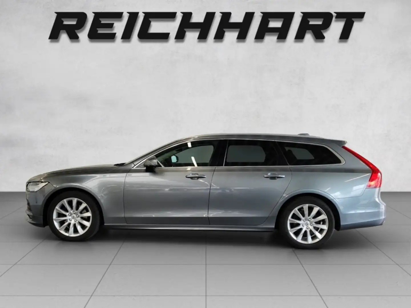 Volvo V90 D4A Momentum Pro Grau - 2