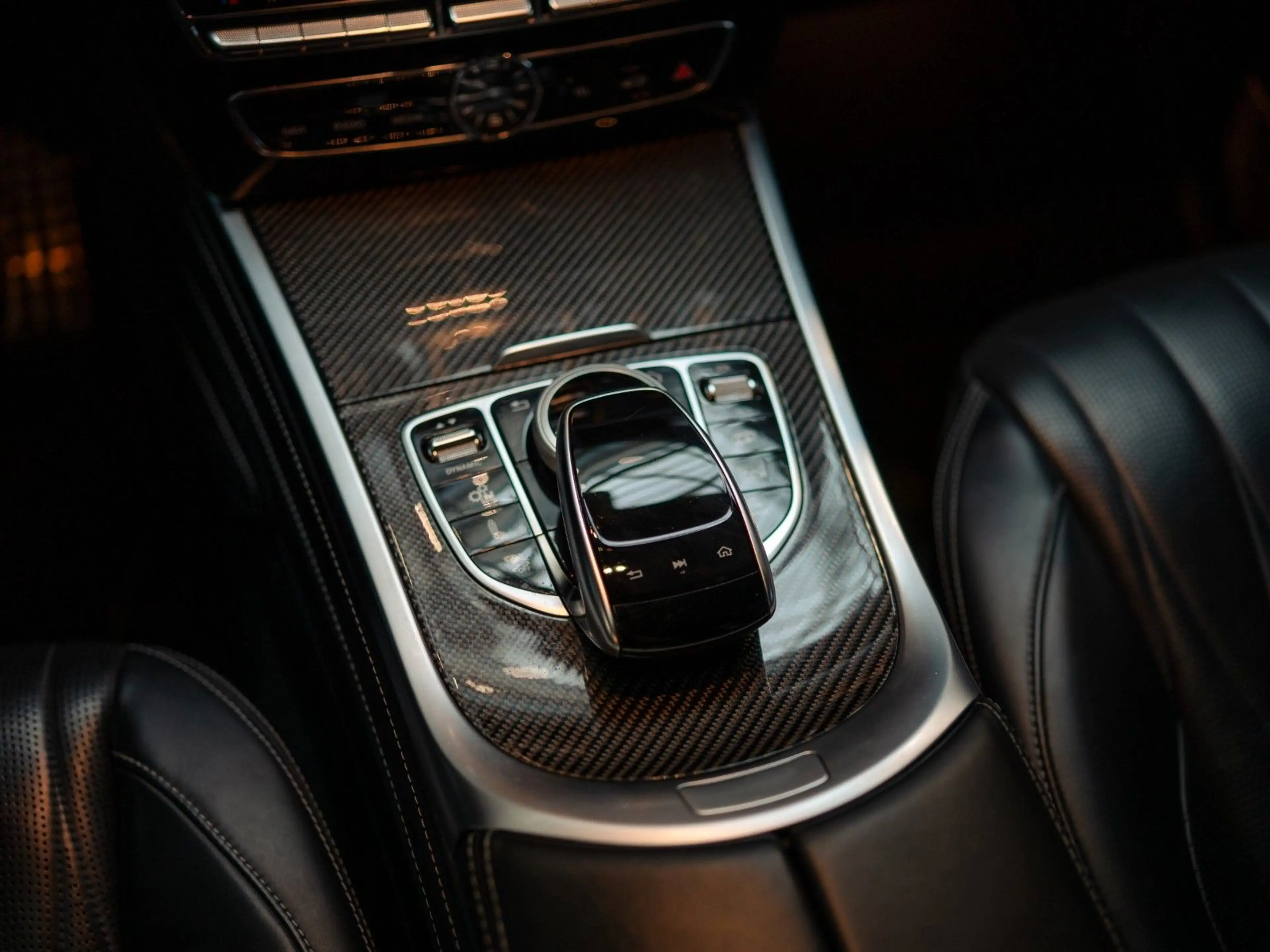 Mercedes-Benz G 63 AMG G63 AMG |Carbon|Burmester|Standheizung | 22" — photo 8
