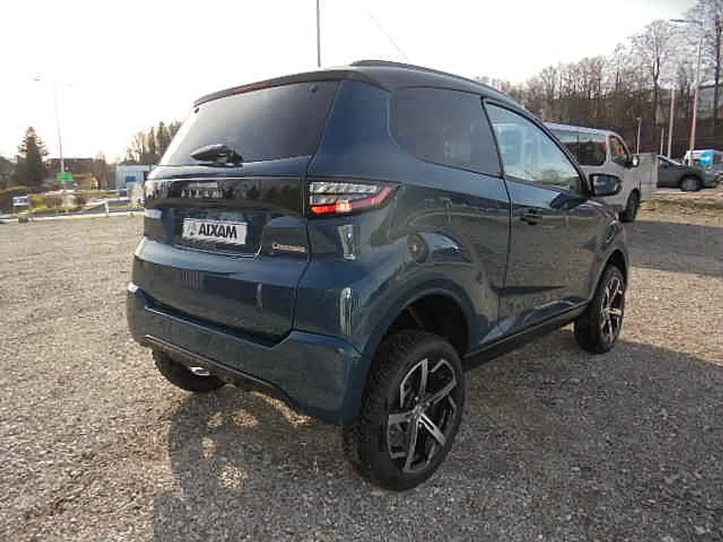 Aixam Crossover Premium ABS Blau - 2
