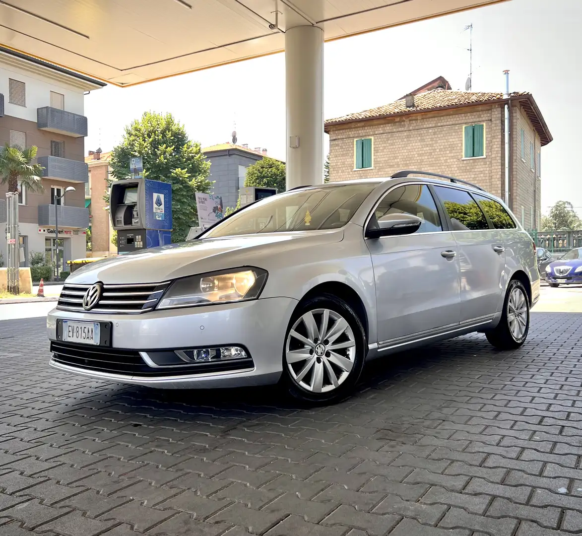 Volkswagen Passat Variant 1.6 tdi Comfortline - 1