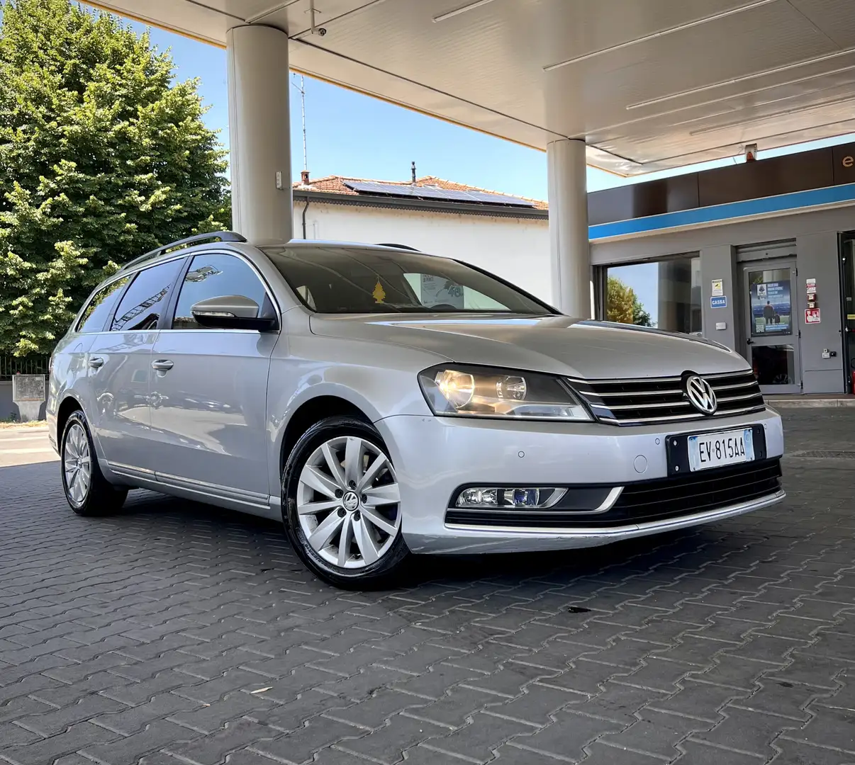 Volkswagen Passat Variant 1.6 tdi Comfortline - 2