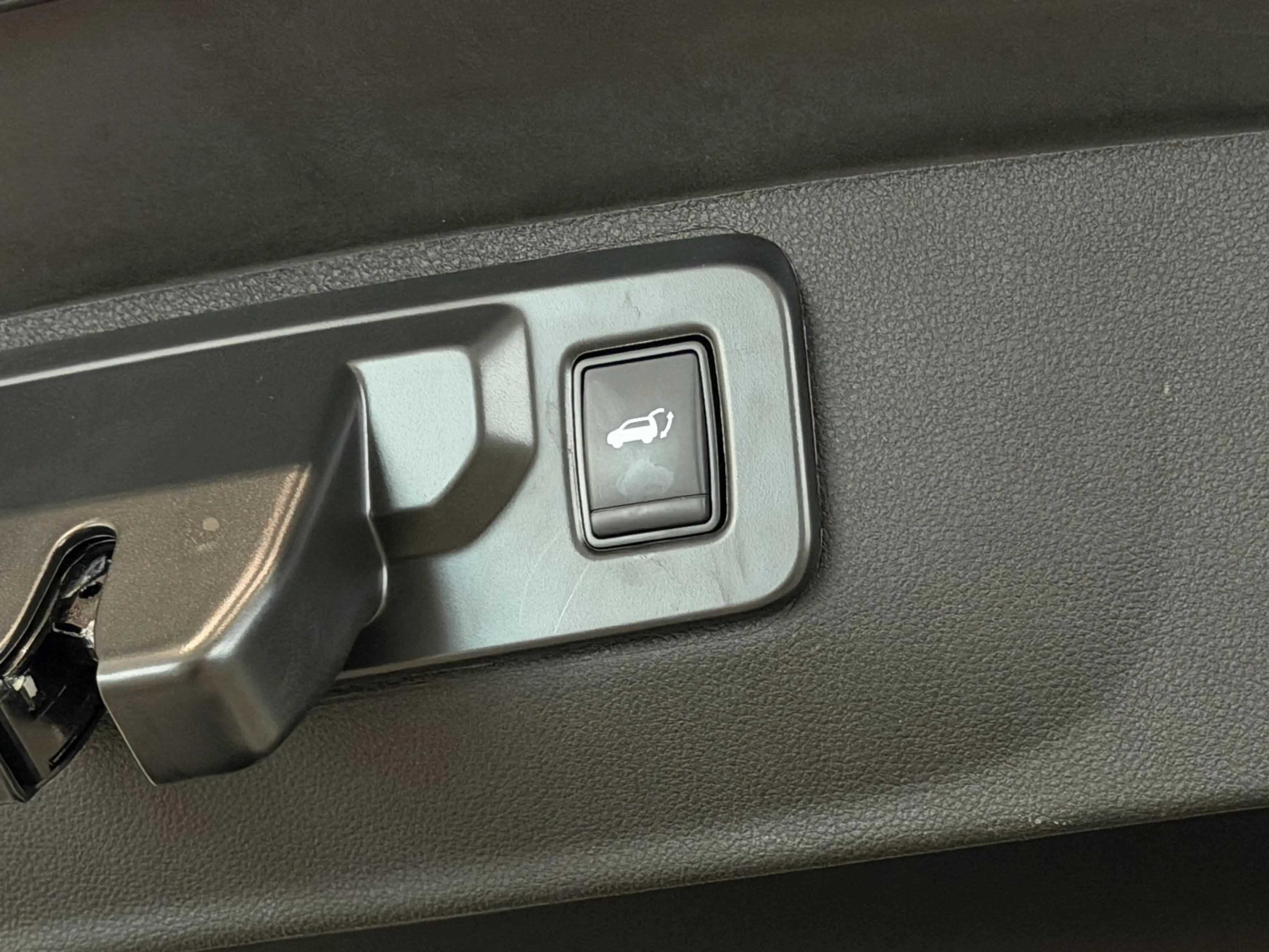 Renault Rafale 1.2 E-Tech Full Hybrid 200 Esprit Alpine | Matrix — photo 38