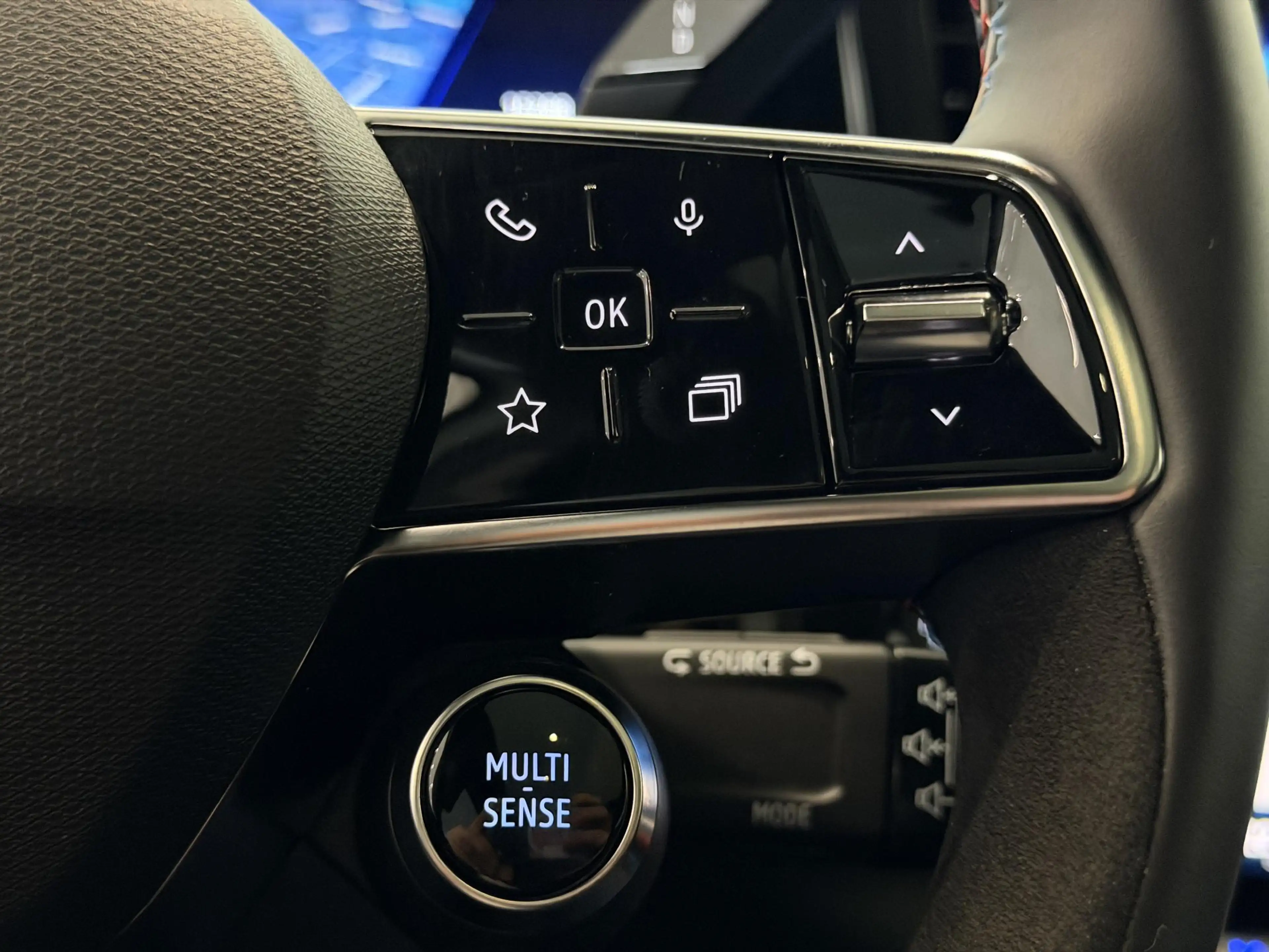 Renault Rafale 1.2 E-Tech Full Hybrid 200 Esprit Alpine | Matrix — photo 23